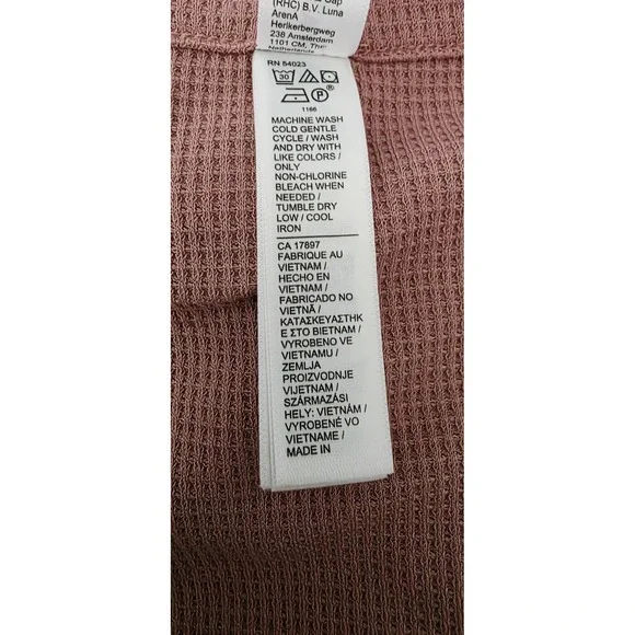 ATHLETA Wind Down Sleep Top Pink Sz M NWT Retail $49 Long Sleeve Waffle Henley - Picture 6 of 10